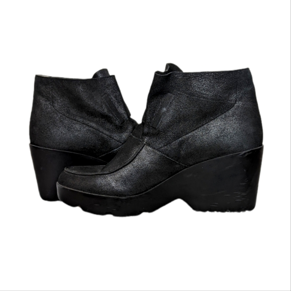 Eileen Fisher Shoes Women's Sz 7.5 Black Suede Wedge Platform Slip On - Picture 1 of 12